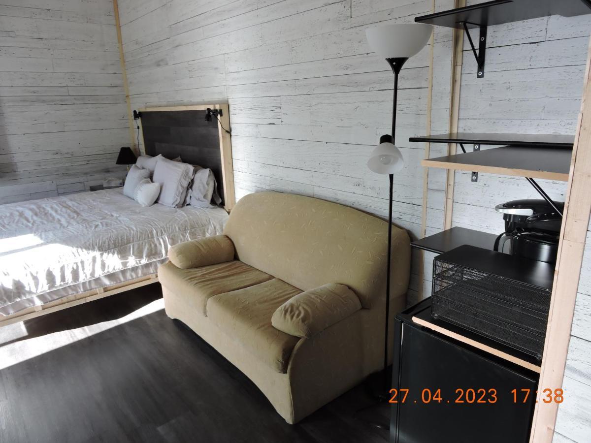 Gite Passion Et Tendresse B&B Shefford Esterno foto