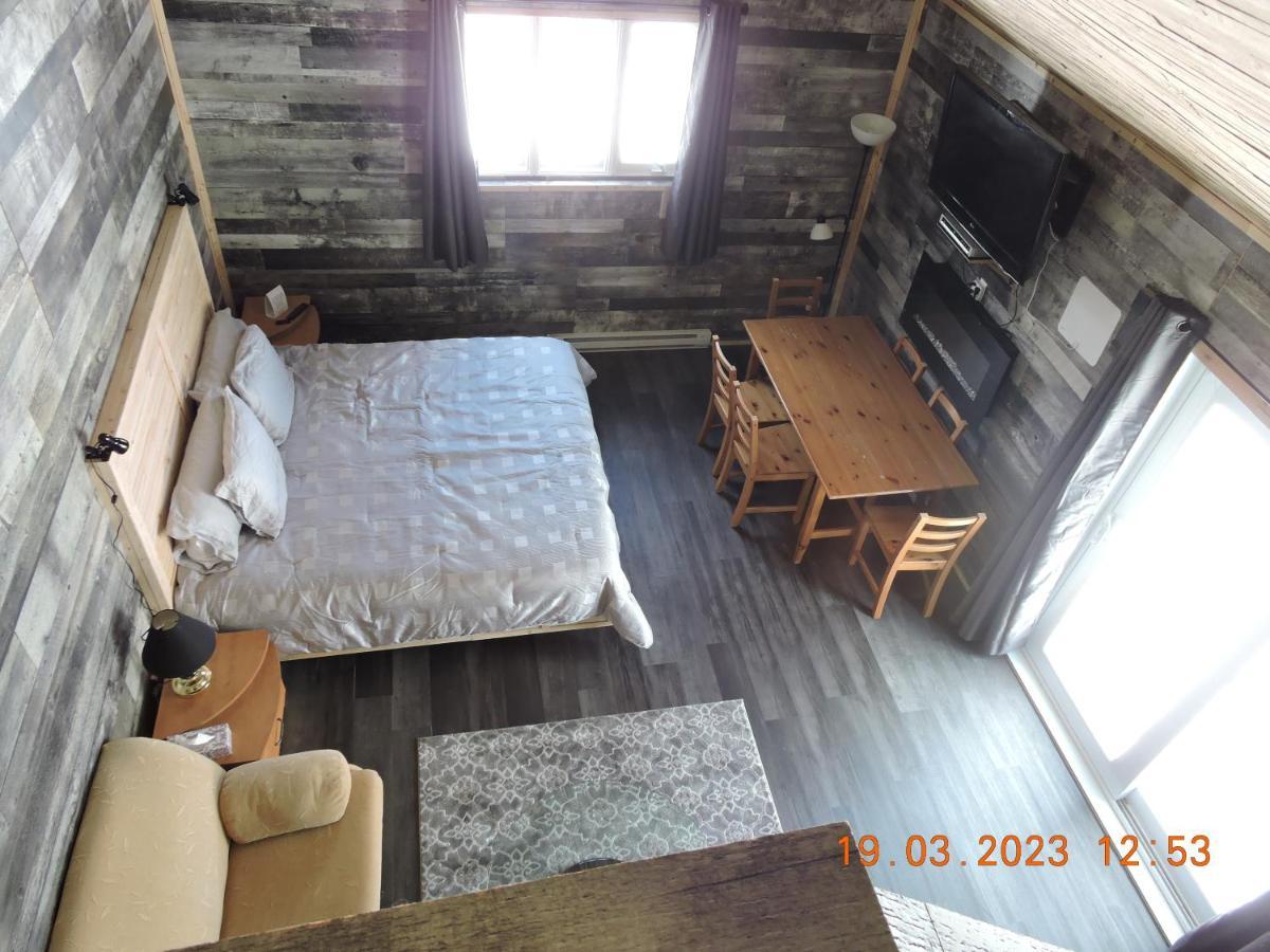Gite Passion Et Tendresse B&B Shefford Esterno foto