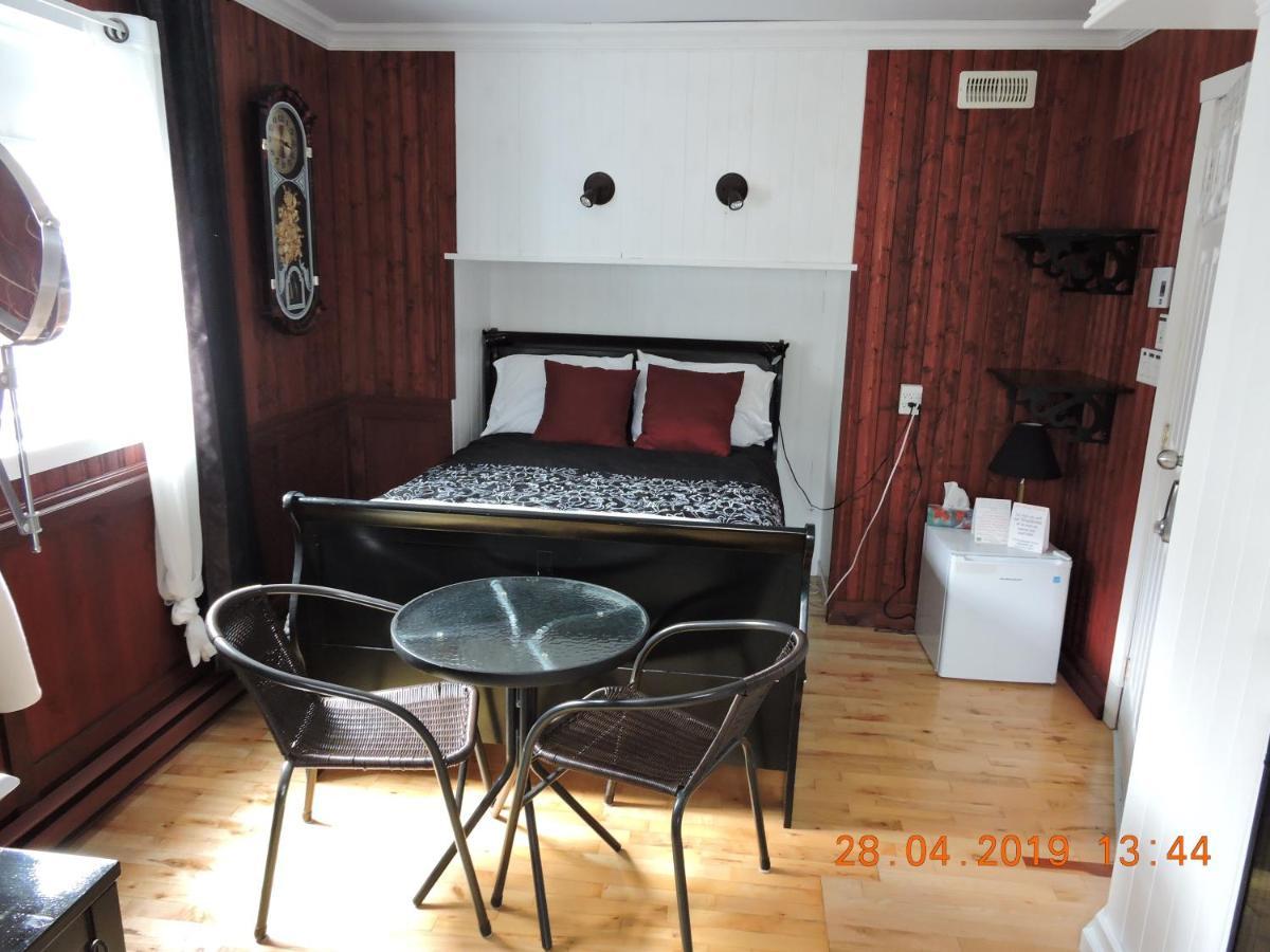Gite Passion Et Tendresse B&B Shefford Esterno foto