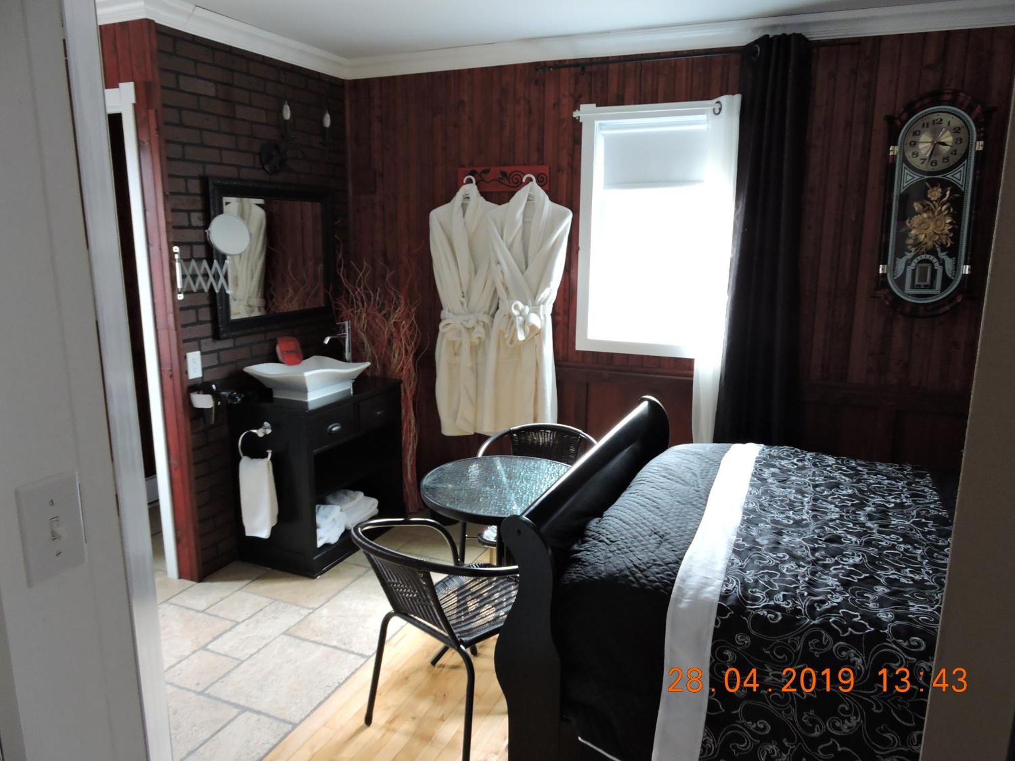 Gite Passion Et Tendresse B&B Shefford Esterno foto