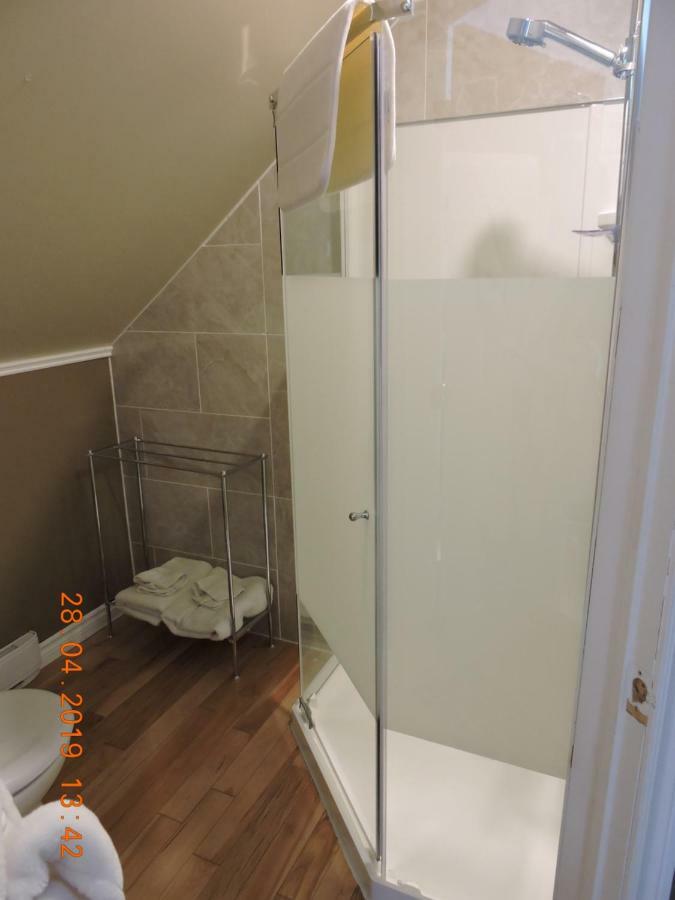 Gite Passion Et Tendresse B&B Shefford Esterno foto